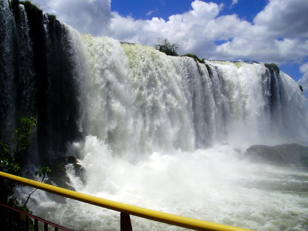 Posada Del Chaman Iguazu Пуерто Игуасу Екстериор снимка