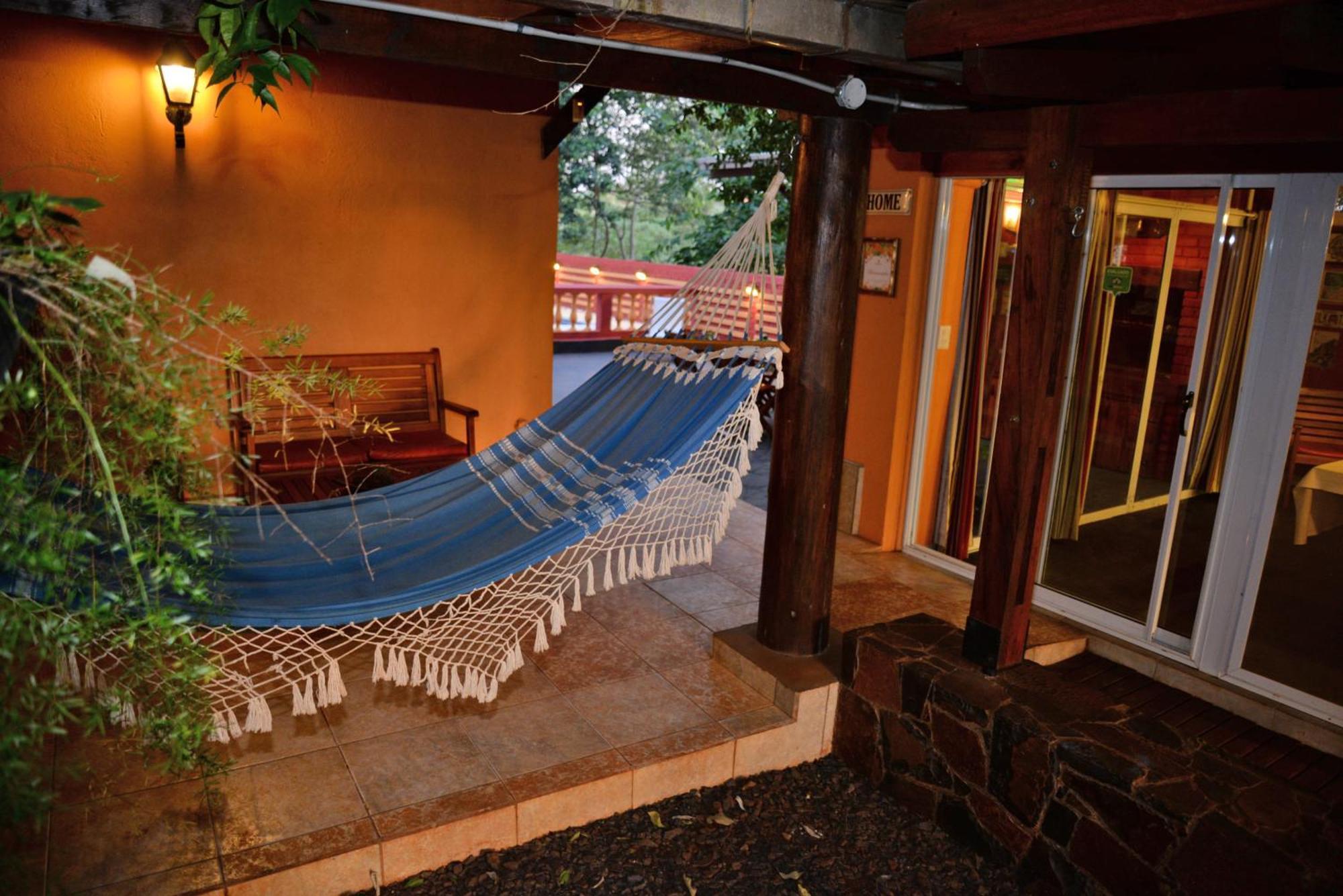 Posada Del Chaman Iguazu Пуерто Игуасу Екстериор снимка