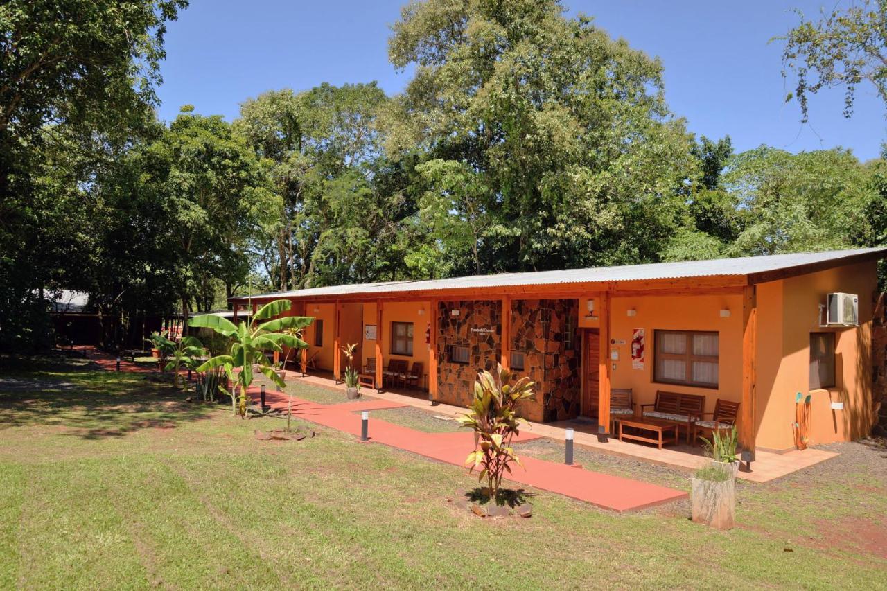 Posada Del Chaman Iguazu Пуерто Игуасу Екстериор снимка