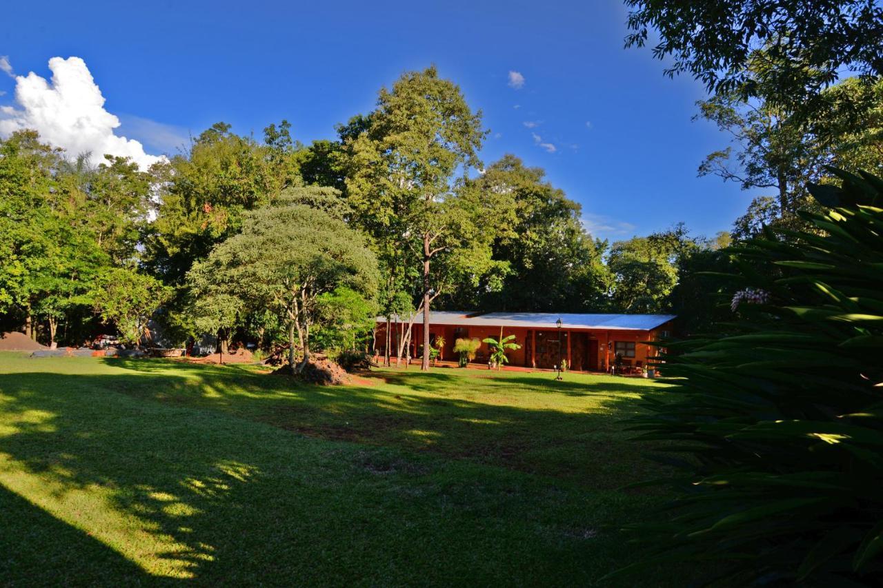 Posada Del Chaman Iguazu Пуерто Игуасу Екстериор снимка