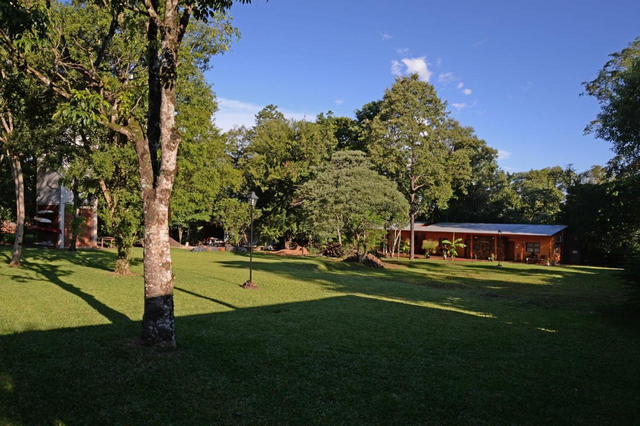 Posada Del Chaman Iguazu Пуерто Игуасу Екстериор снимка