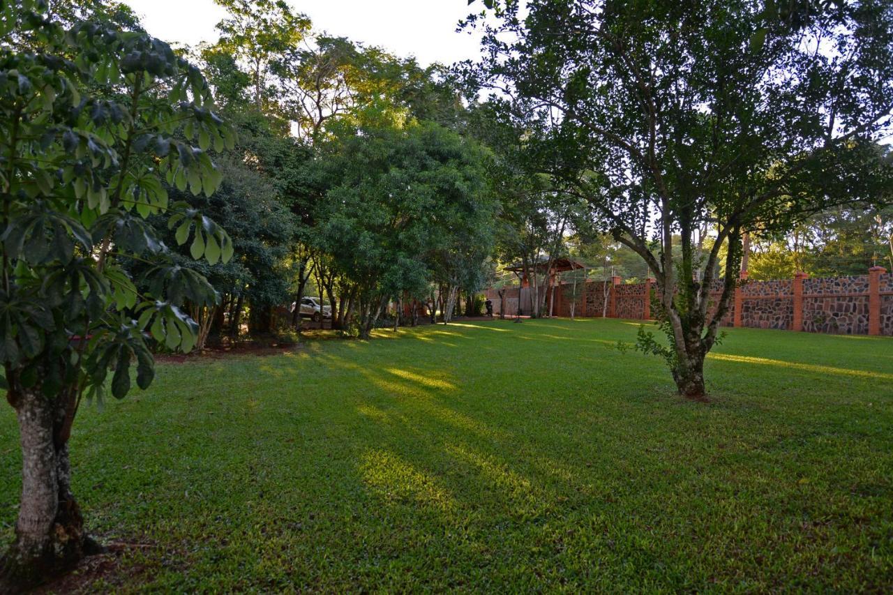 Posada Del Chaman Iguazu Пуерто Игуасу Екстериор снимка